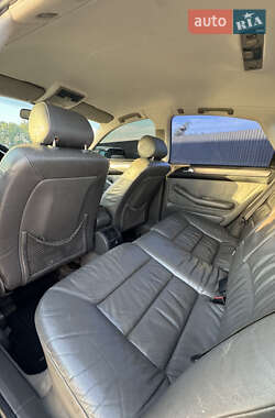 Седан Audi A6 2001 в 
