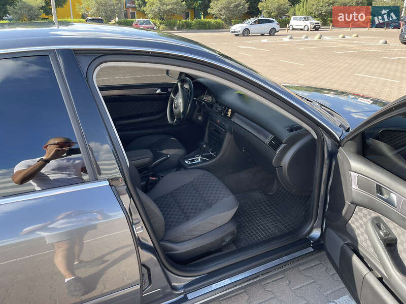 Седан Audi A6 2003 в 