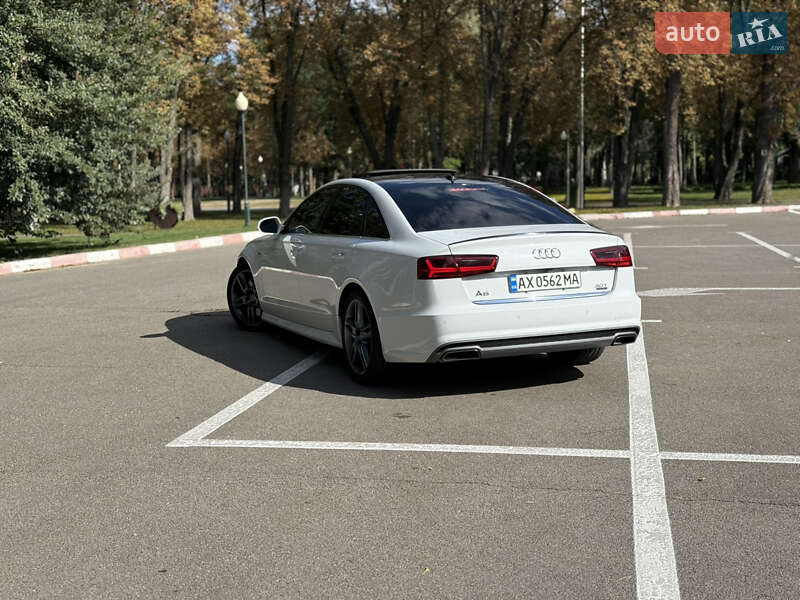 Седан Audi A6 2016 в Харькове