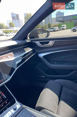 Седан Audi A6 2020 в 