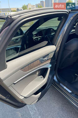 Седан Audi A6 2020 в 