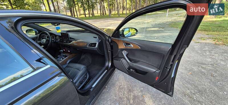 Седан Audi A6 2012 в Дубні