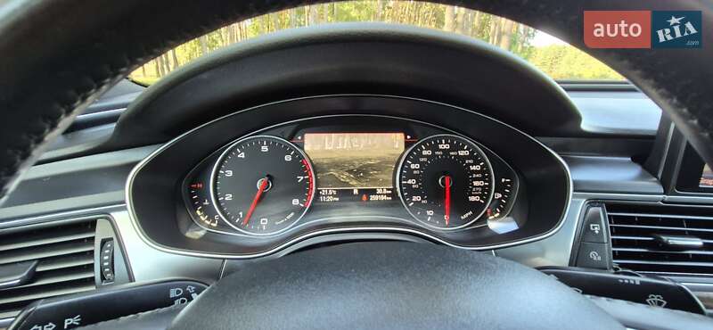Седан Audi A6 2012 в Дубні