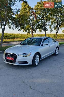 Седан Audi A6 2013 в 