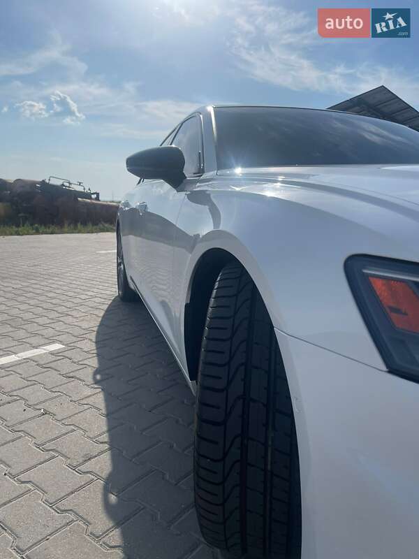 Седан Audi A6 2019 в Тернополе