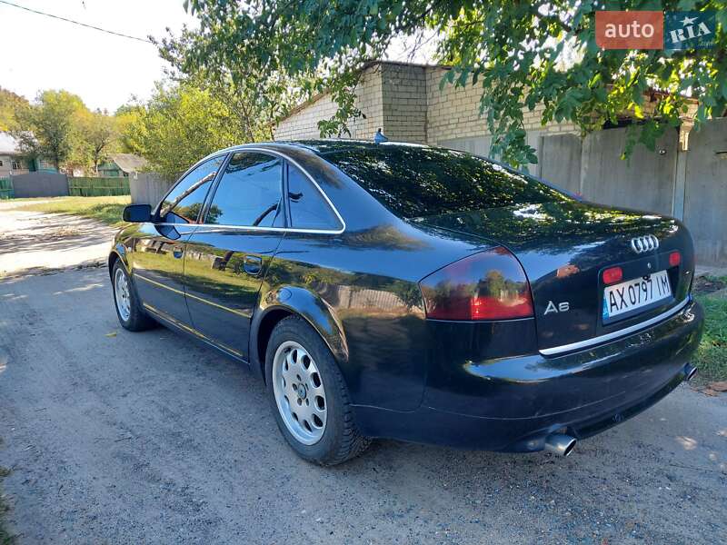 Седан Audi A6 2002 в Высоком