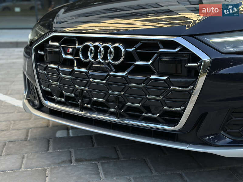 Седан Audi A6 2018 в Рівному