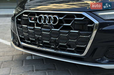 Седан Audi A6 2018 в 