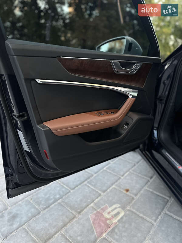 Седан Audi A6 2018 в Рівному