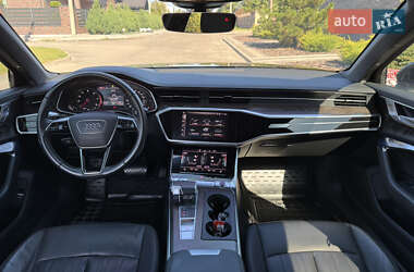 Седан Audi A6 2019 в 