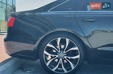 Седан Audi A6 2012 в 