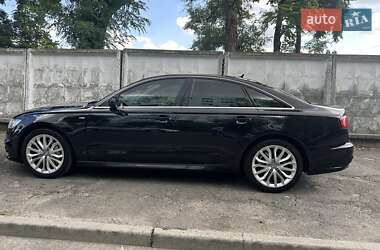 Седан Audi A6 2015 в Киеве