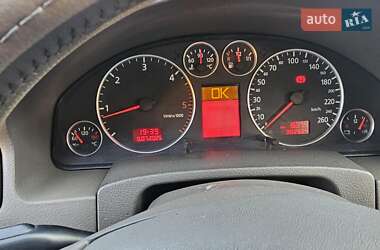 Універсал Audi A6 2002 в 