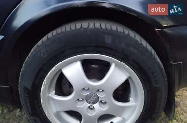 Седан Audi A6 1995 в  фото 21 Седан Audi A6 1995 в