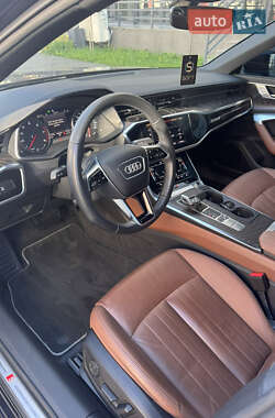 Седан Audi A6 2019 в 