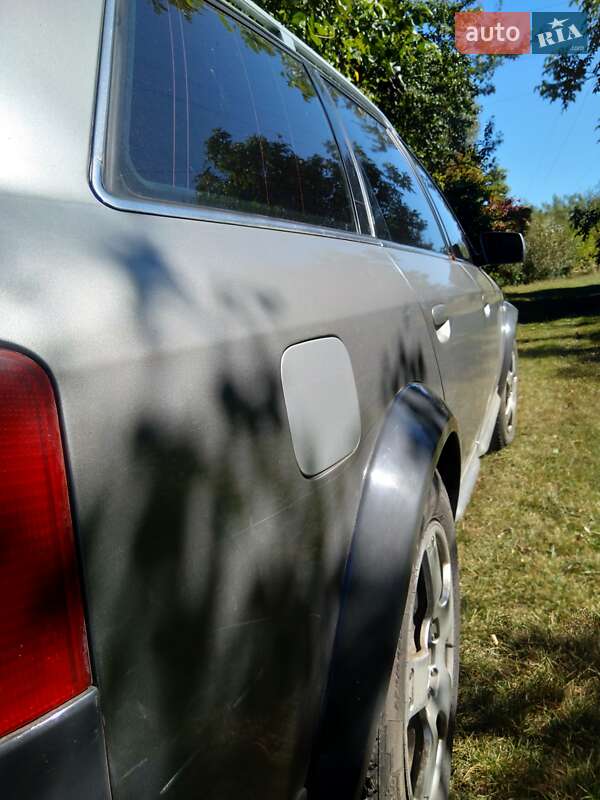 Универсал Audi A6 2001 в Талалаевке