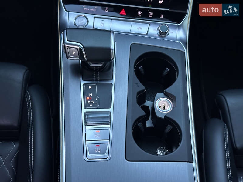 Седан Audi A6 2018 в Одессе