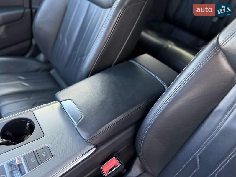 Седан Audi A6 2018 в Львове
