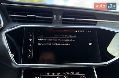 Седан Audi A6 2018 в 