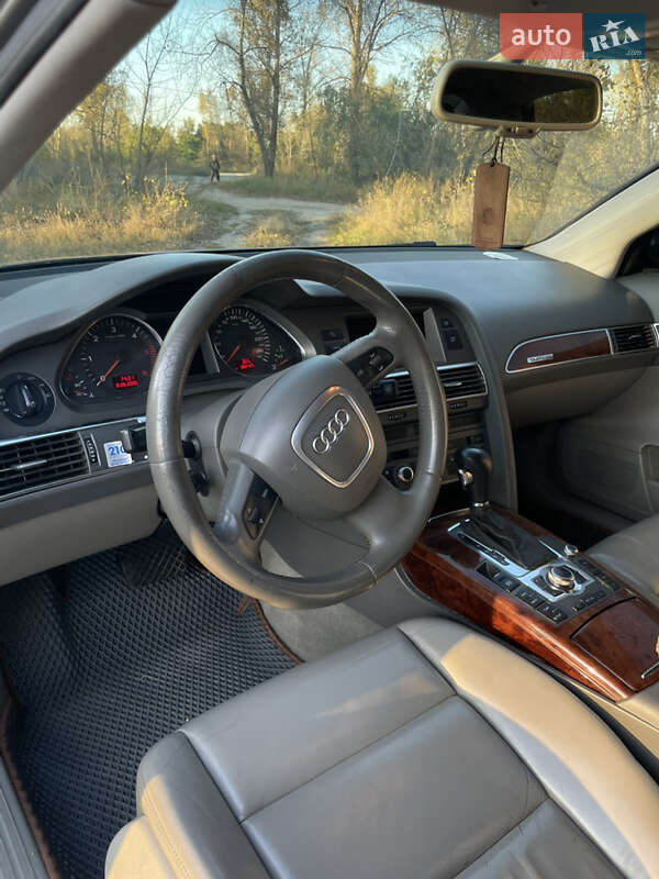 Седан Audi A6 2004 в Киеве
