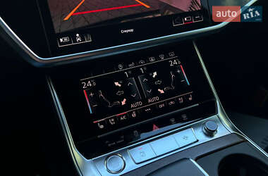 Седан Audi A6 2019 в 