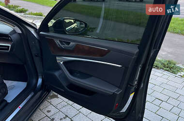 Седан Audi A6 2019 в 
