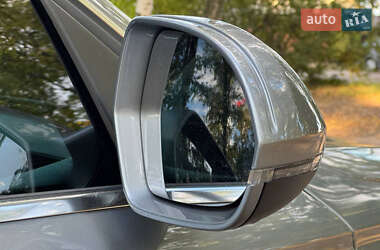 Седан Audi A6 2012 в 
