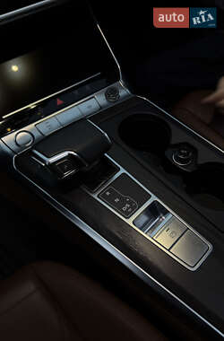 Седан Audi A6 2020 в 