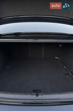 Седан Audi A6 2020 в 