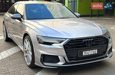 Седан Audi A6 2021 в 