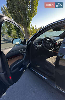 Седан Audi A6 2010 в 