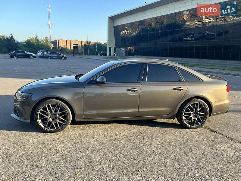 Седан Audi A6 2012 в Запорожье