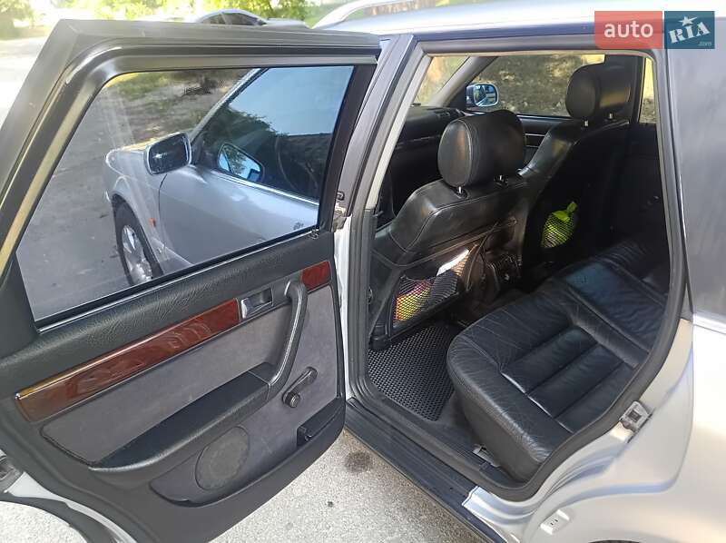 Универсал Audi A6 1996 в Киеве