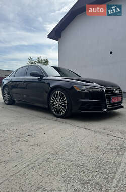 Седан Audi A6 2018 в 