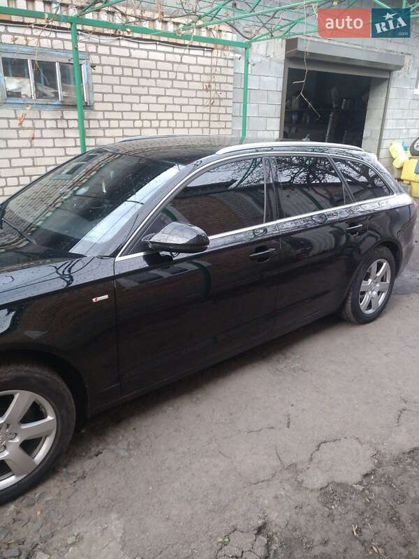 Универсал Audi A6 2012 в Казанке