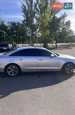 Седан Audi A6 2013 в  фото 2 Седан Audi A6 2013 в