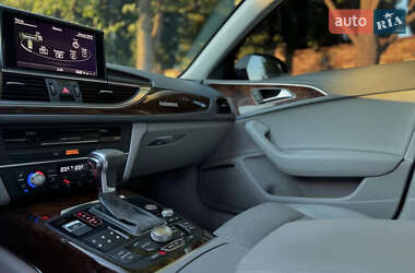 Седан Audi A6 2012 в 