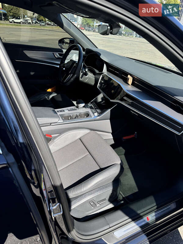 Седан Audi A6 2019 в Киеве