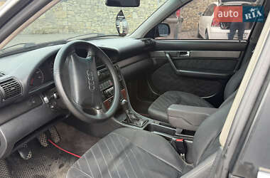 Седан Audi A6 1996 в 