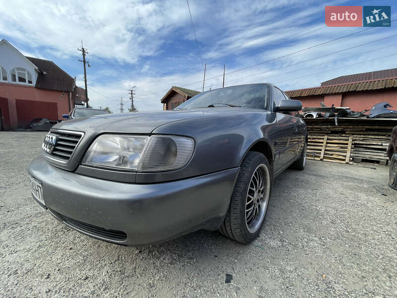 Седан Audi A6 1995 в Солотвине