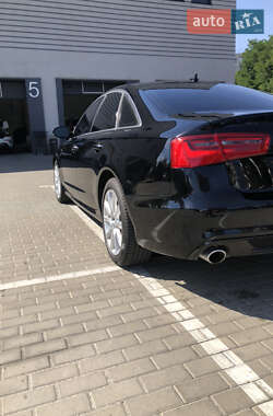 Седан Audi A6 2014 в 
