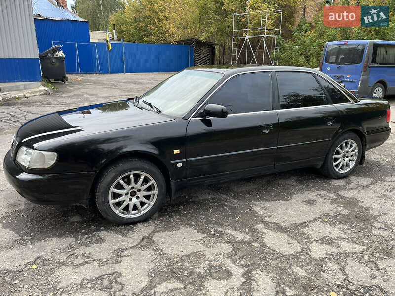 Седан Audi A6 1995 в Сумах