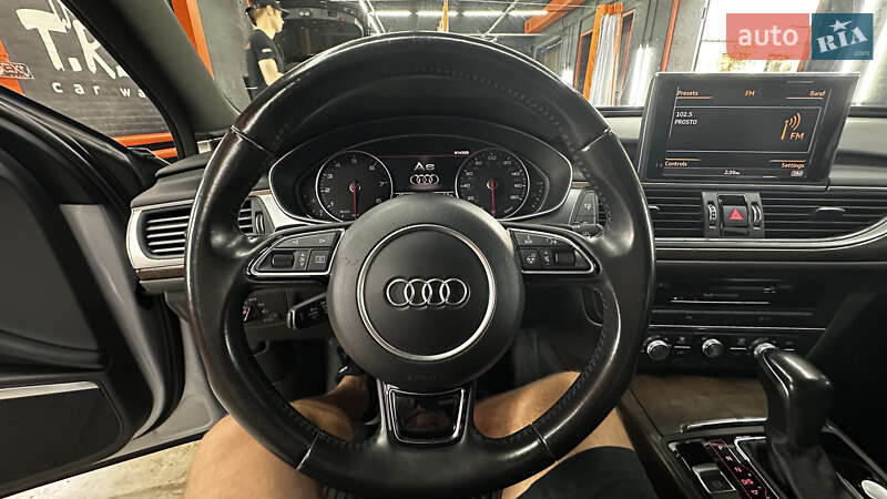 Седан Audi A6 2015 в Киеве