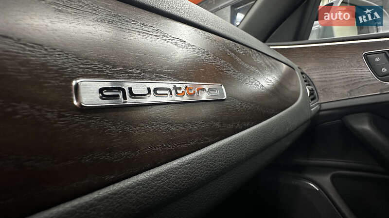Седан Audi A6 2015 в Киеве