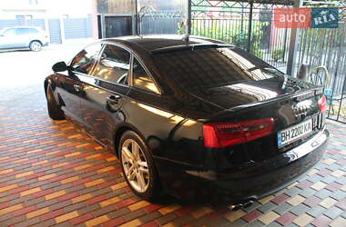 Седан Audi A6 2013 в 