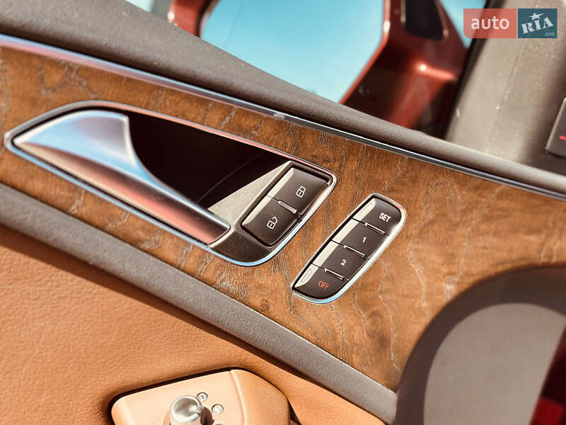 Седан Audi A6 2014 в Кременчуге