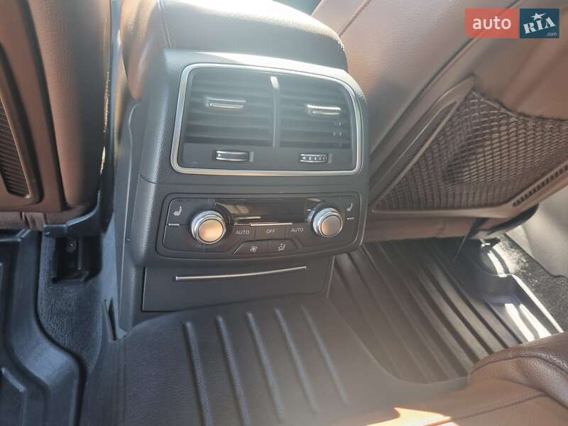 Седан Audi A6 2015 в Дунаївцях