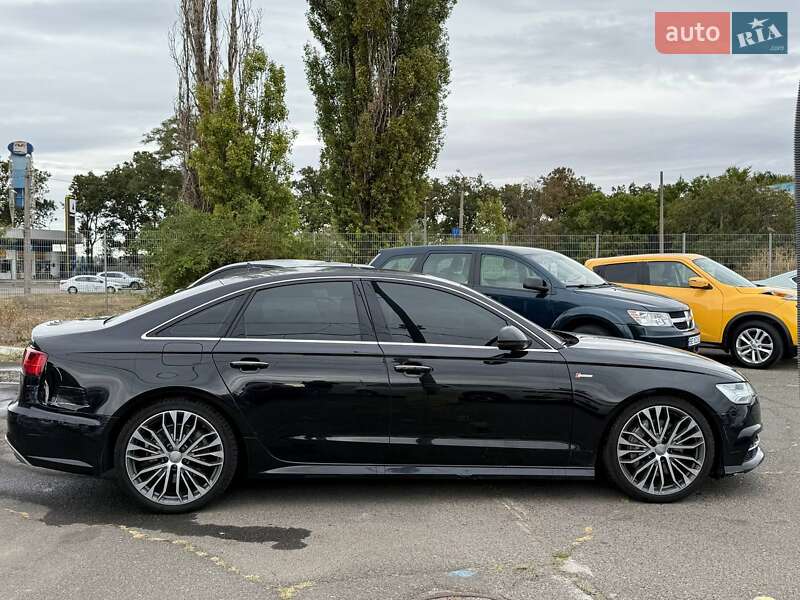 Седан Audi A6 2015 в Одессе