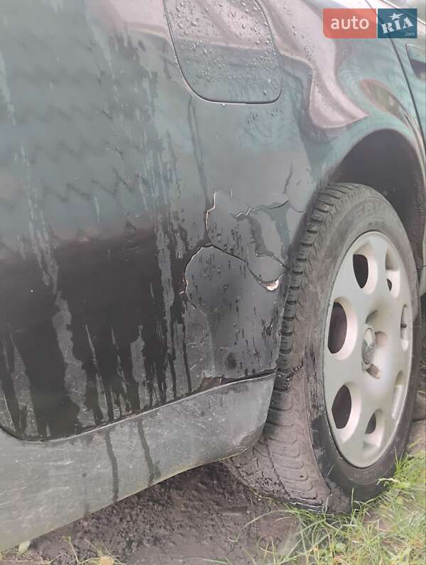 Универсал Audi A6 2002 в Ужгороде