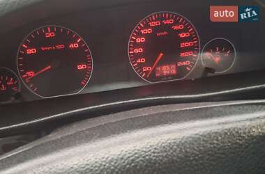 Седан Audi A6 1996 в 